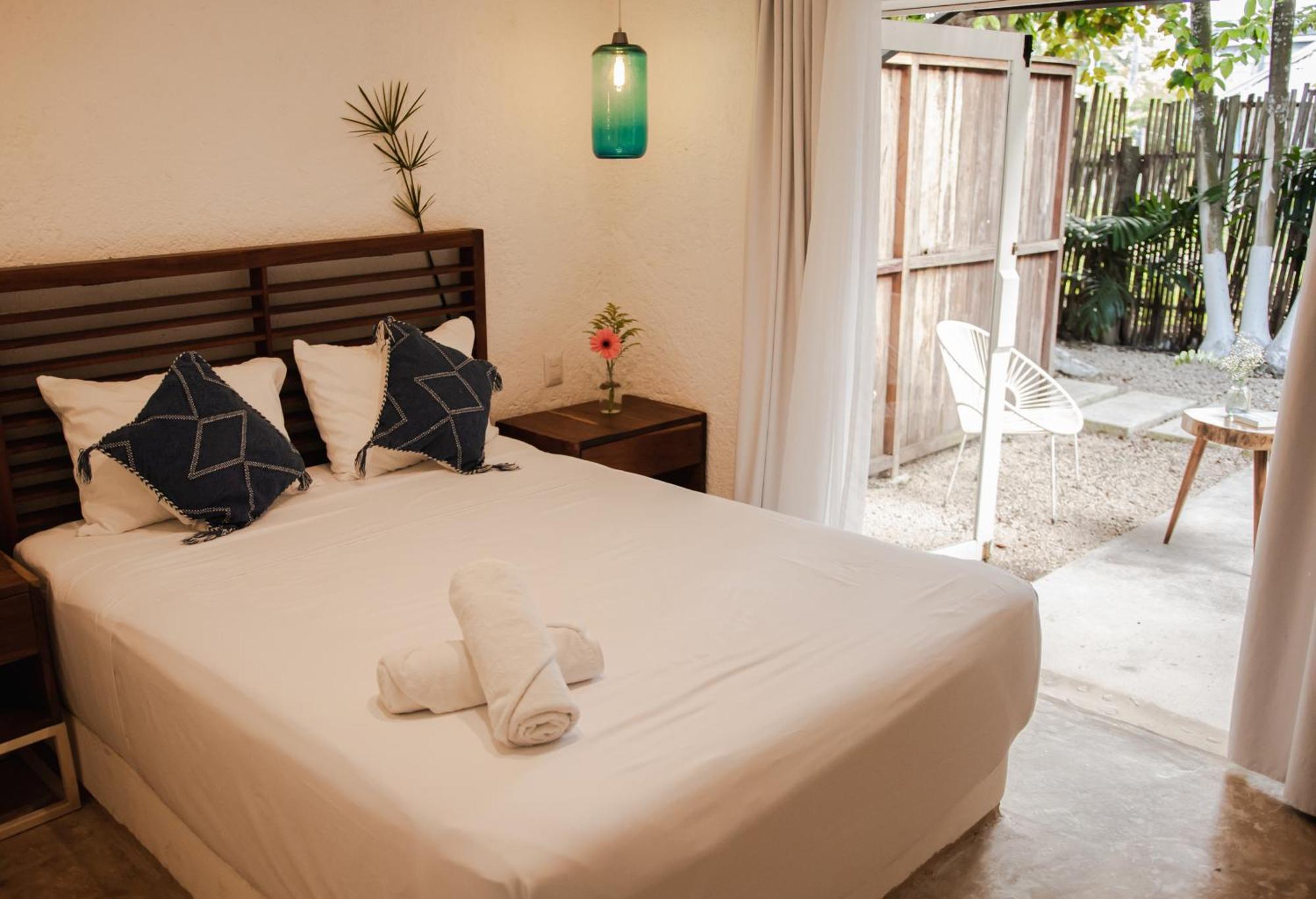Hotel Selva Maya Bacalar Buitenkant foto